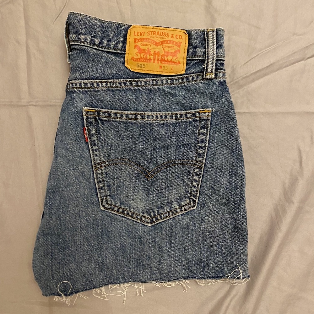 Levi Jean Shorts